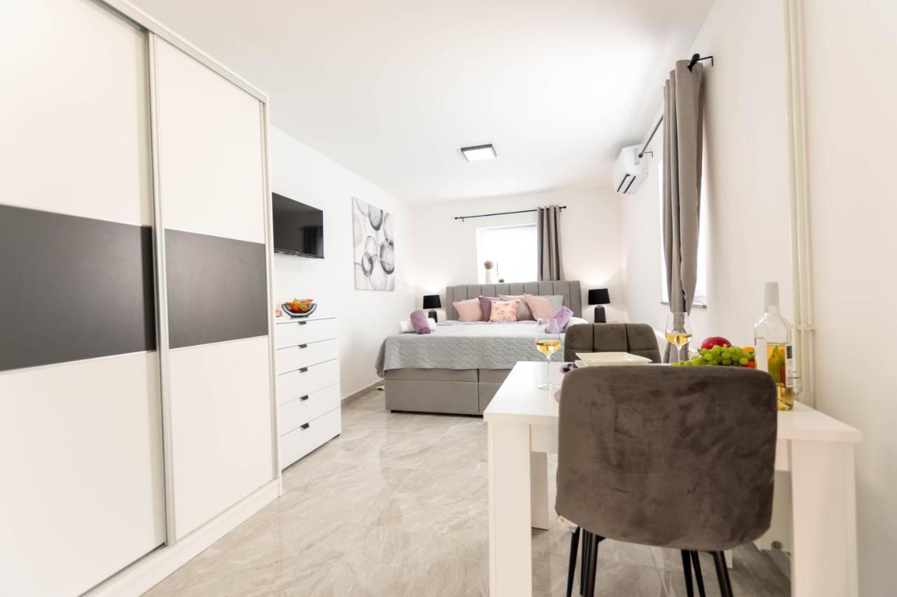 Apartmani Sun & Moon Bjelovar Exteriér fotografie