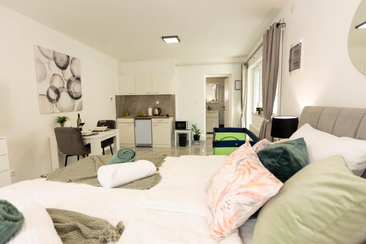 Apartmani Sun & Moon Bjelovar Exteriér fotografie